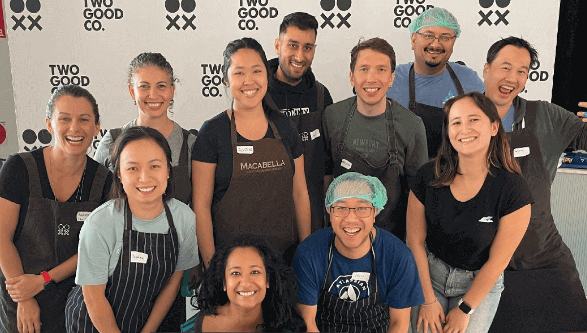 A group of Atlassians volunteering at Two Good Co.