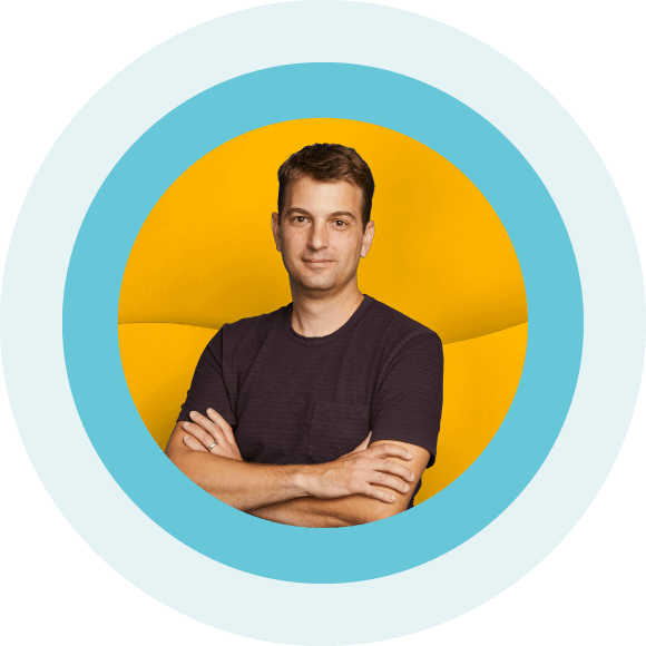 Primer plano de Adrian Ludwig