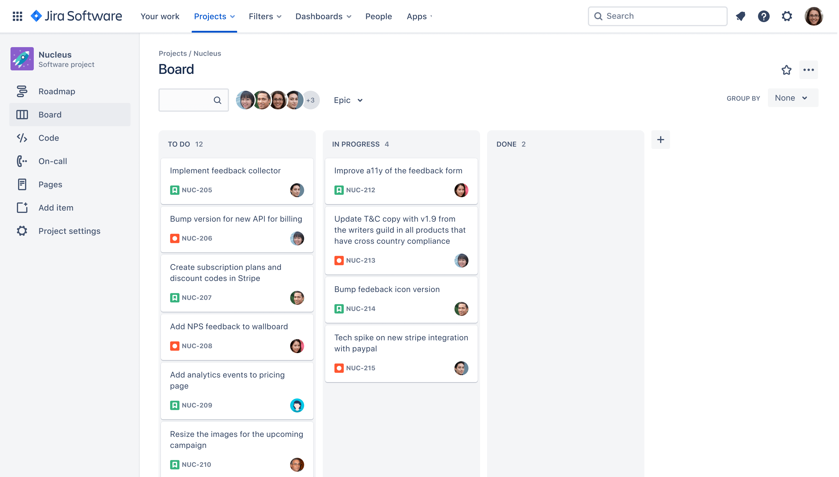 Visualização em quadro de um projeto Kanban no Jira Software